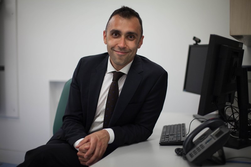 Dr. Amir Sadri